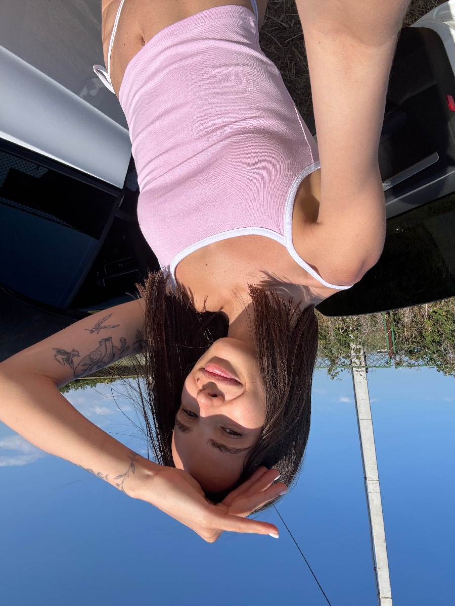 Sexy model Tina in Ouagadougou